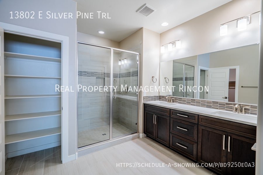 Building Photo - 13802 E Silver Pne Trl