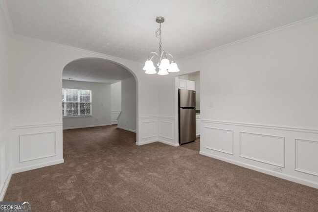 Building Photo - 1385 Pinebreeze Way