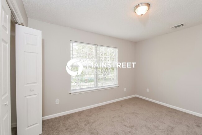 Building Photo - 412 Windstream Dr SW