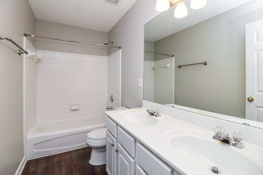 Building Photo - 809 Cataya Cove