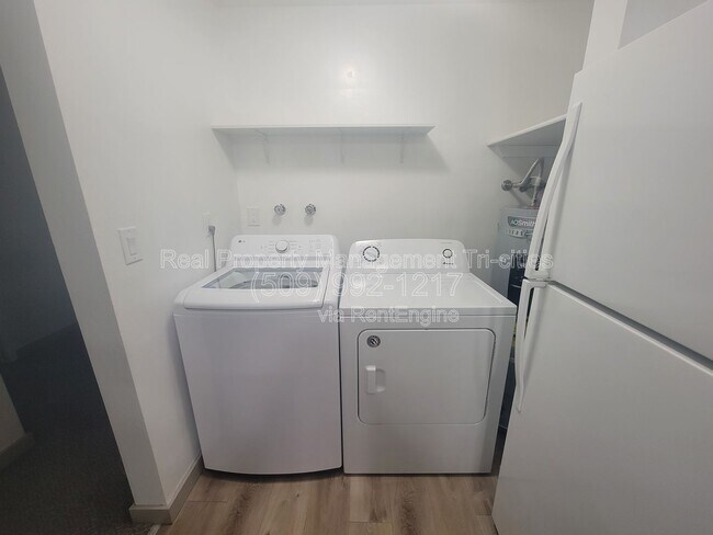 Building Photo - 1817 Cartmell St