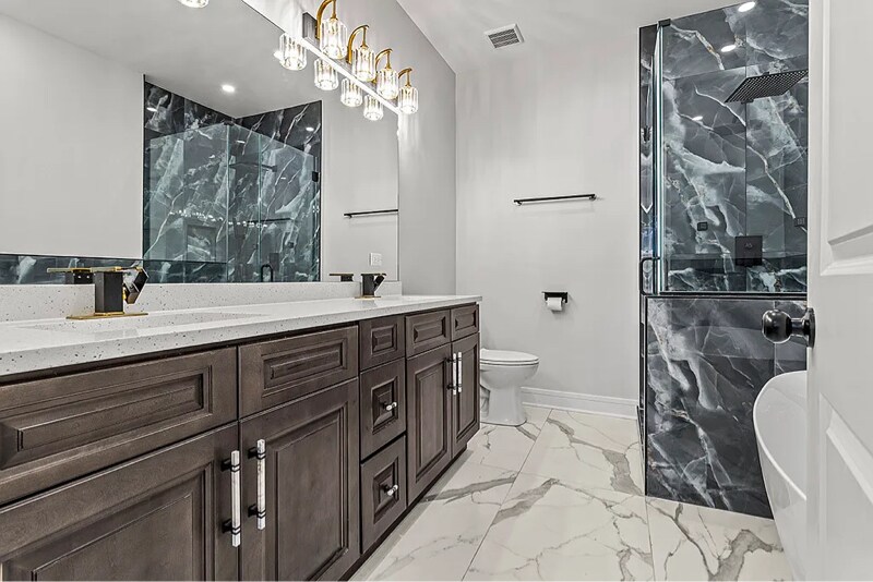 Building Photo - 4827 S St Lawrence Ave