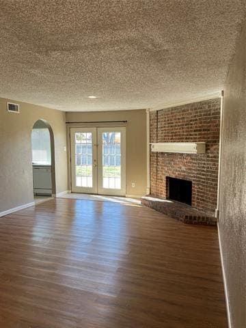 Building Photo - 1910 Whiteoak Dr