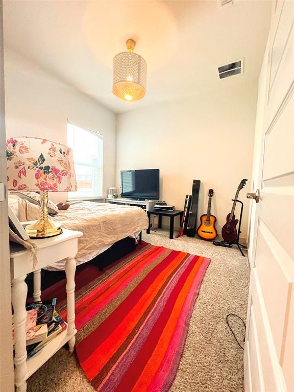 Building Photo - 10805 Tildon Ave