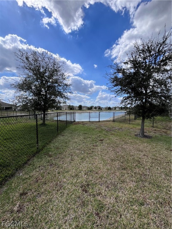 Building Photo - 10601 Crossback Ln