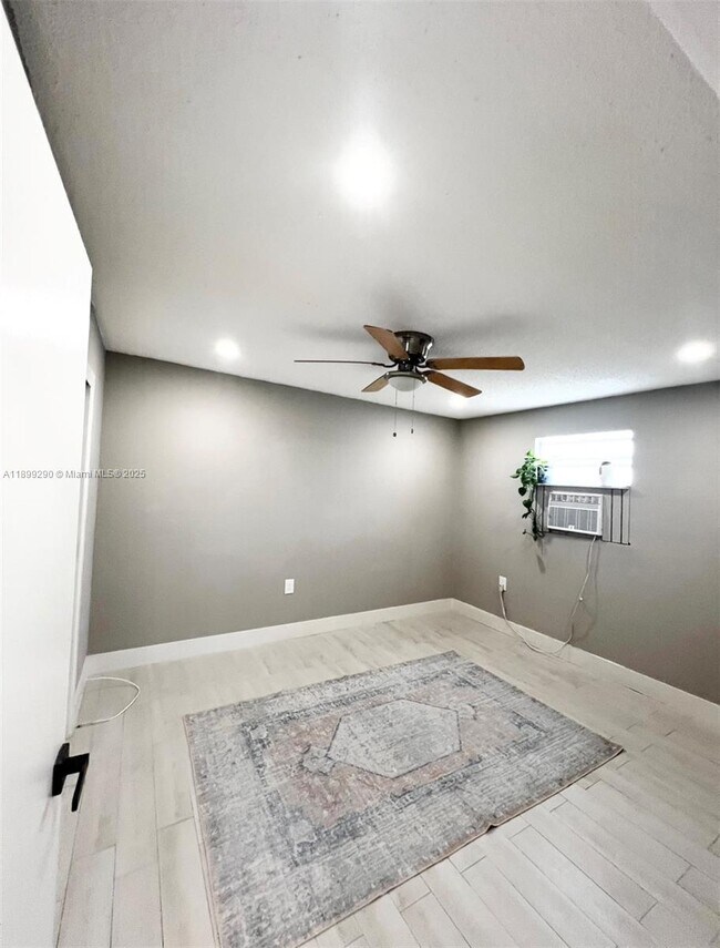 Building Photo - 11241 SW 7th Terrace