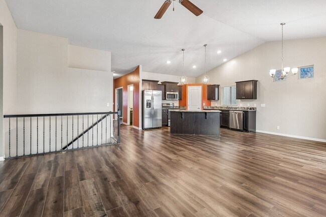 Building Photo - Beautiful Ranch Home Backing to Trees!!