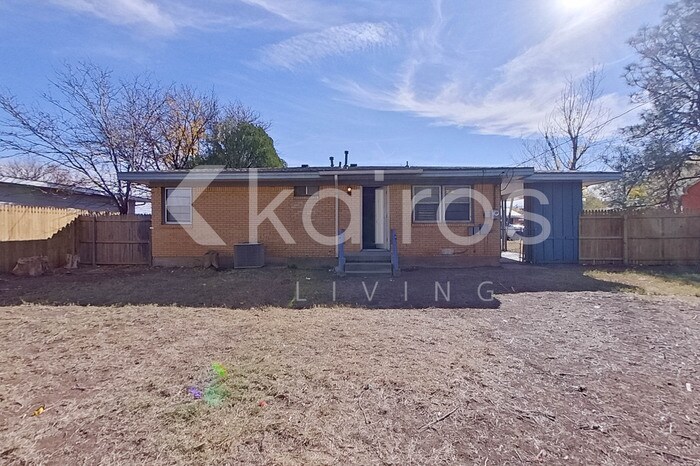 Building Photo - 4202 Andrews Ave