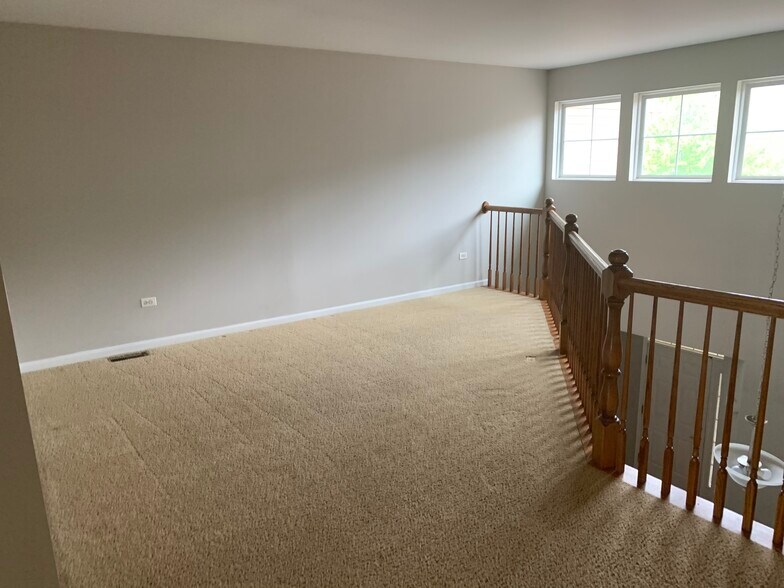 Massive 2nd floor loft ready for multi purpose needs - 281 Hickory Lane