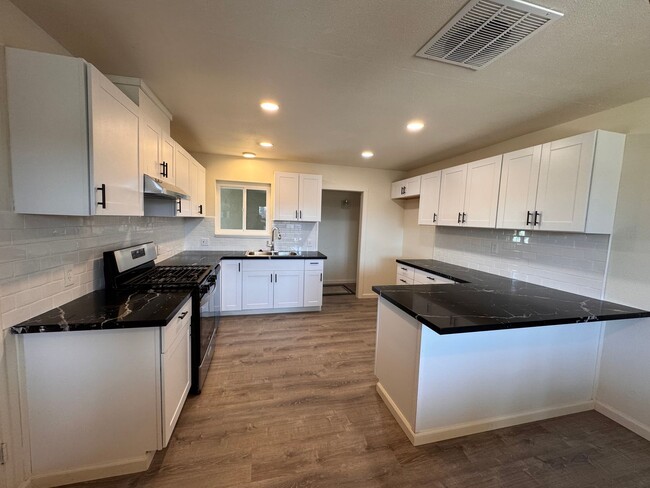 Building Photo - Newly remodeled house on a corner lot!!  M...