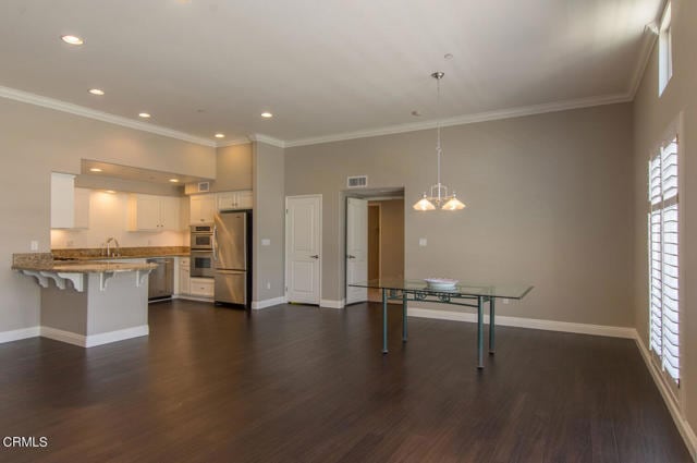 Building Photo - 4390 Tradewinds Dr