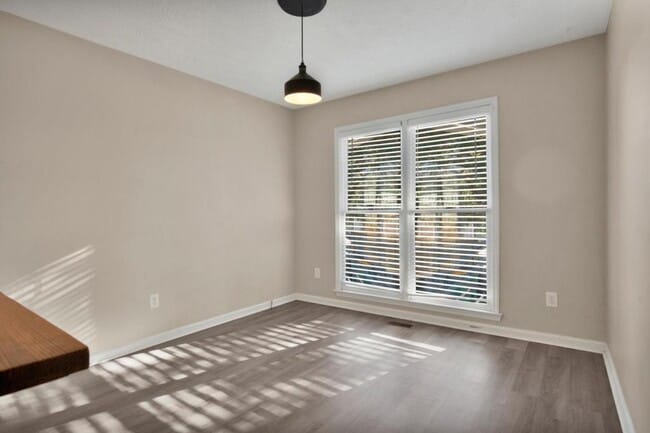 Building Photo - 3681 Highgate Dr