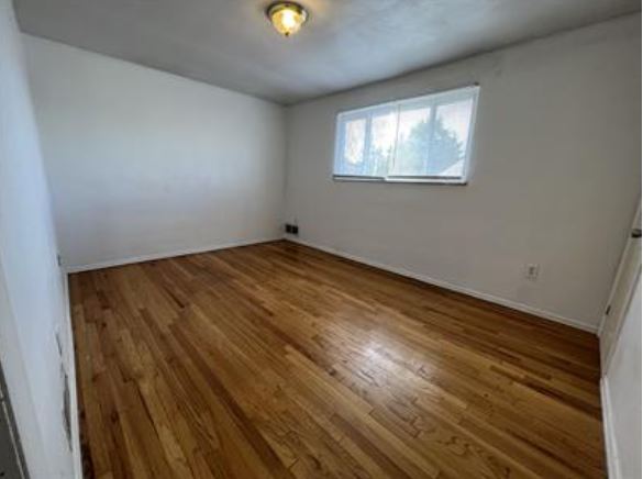Building Photo - 442 Brierly Ln