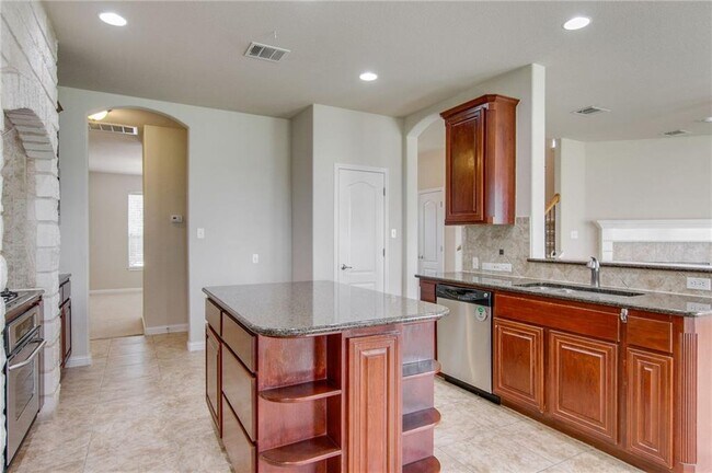 Building Photo - 703 Wood Mesa Ct