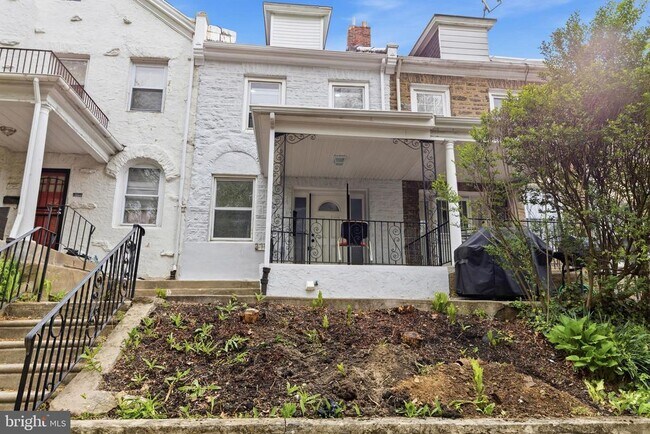 Building Photo - 2719 N 47th St