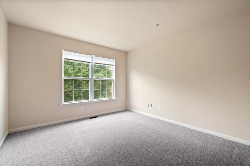 Building Photo - 1408 Black Walnut Dr