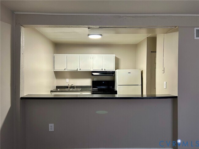 Building Photo - 3510 Chamberlayne Ave