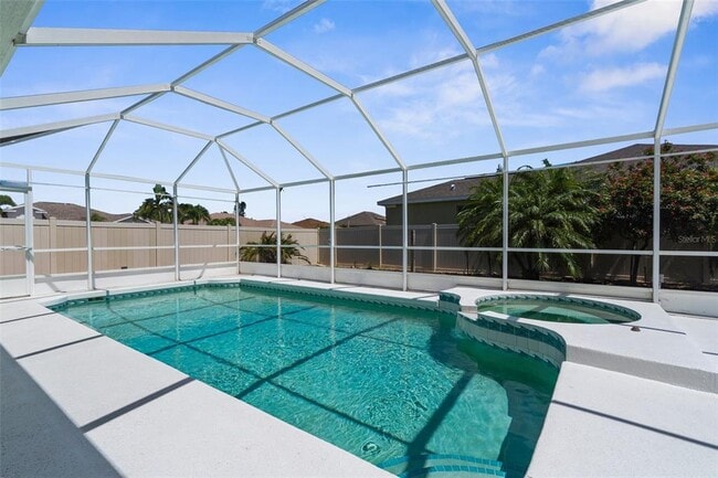 Building Photo - 4515 50th Dr W