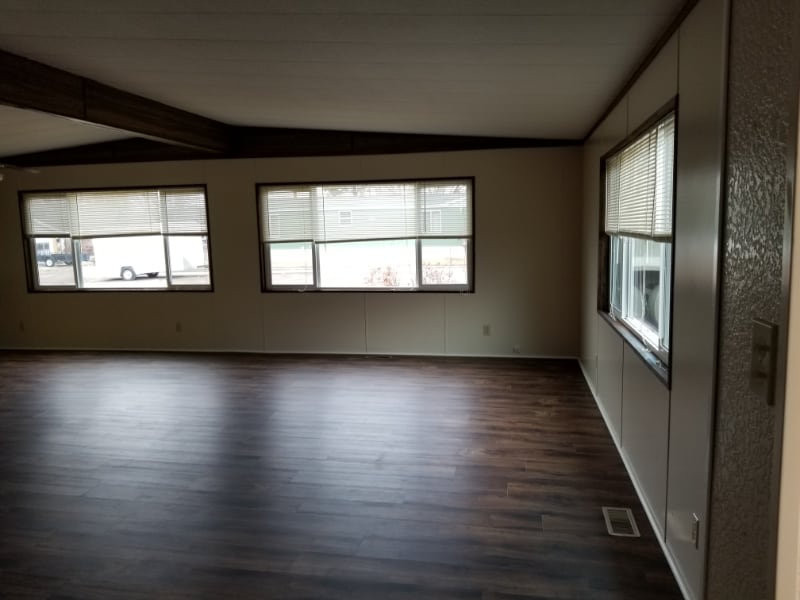 Building Photo - 24 E Adams St