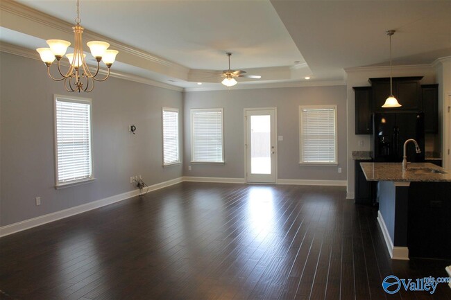 Building Photo - 139 Pembridge Ln