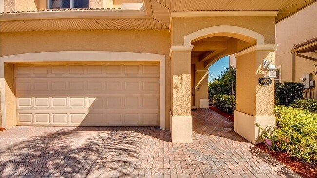 Building Photo - 20007 Larino Loop