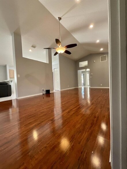 Building Photo - 7954 Stirling Bridge Blvd S