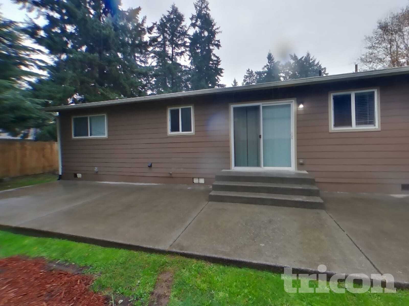 Building Photo - 6515 193rd Ave E