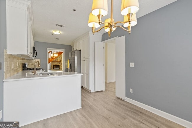 Building Photo - 4039 Fawn Run