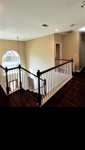 Building Photo - 18716 Greenside Dr