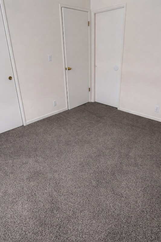 Building Photo - 6667 Blue Heron Dr