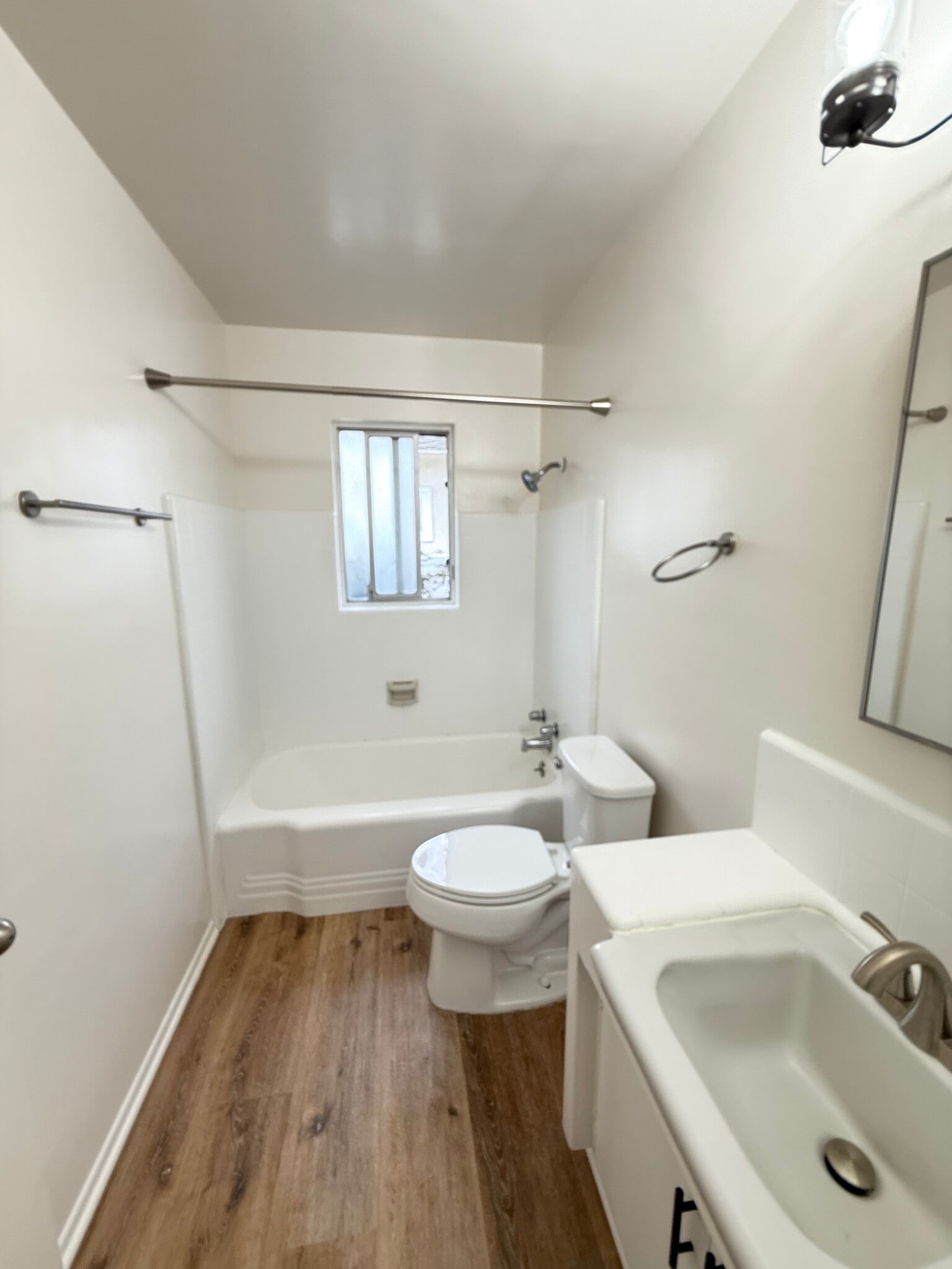 Building Photo - 286 Homer Ave