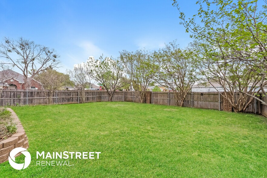 Building Photo - 2803 Forest Creek Dr