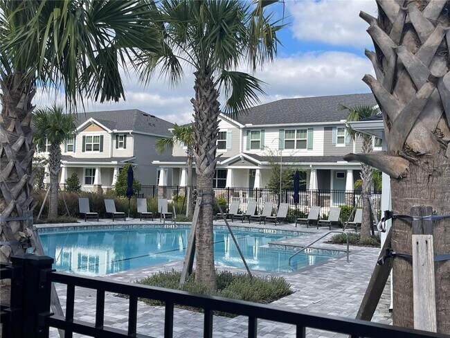 Building Photo - 1294 Tarflower Dr