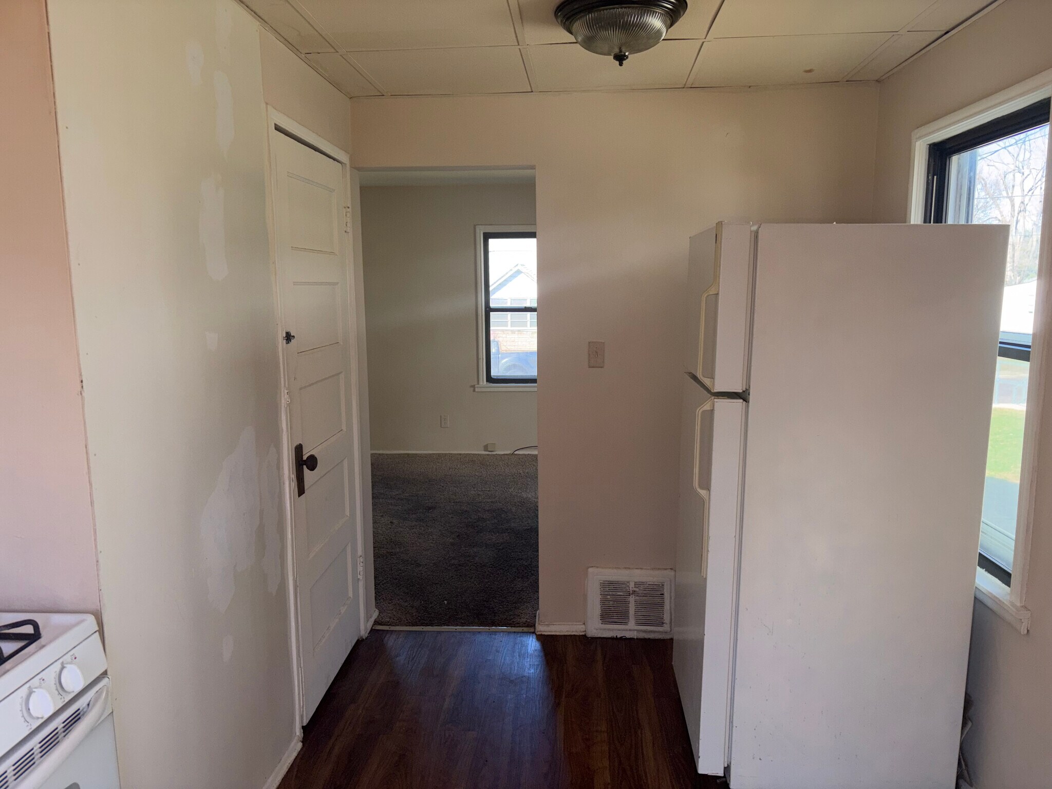 Building Photo - 2408 W Wiswall St