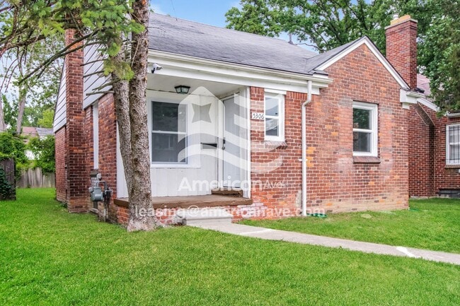 Building Photo - 5306 Chatsworth St