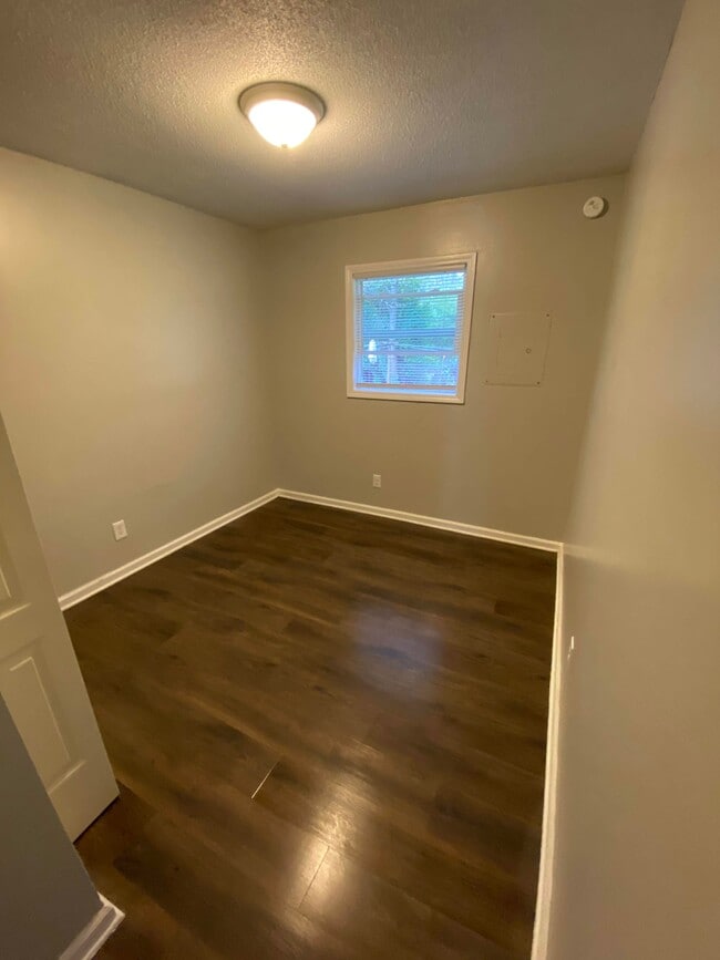 101 McKellar Ct 101 McKellar Ct Greenwood SC 29649 Apartment Finder