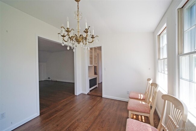 Building Photo - 416 Ridgeway