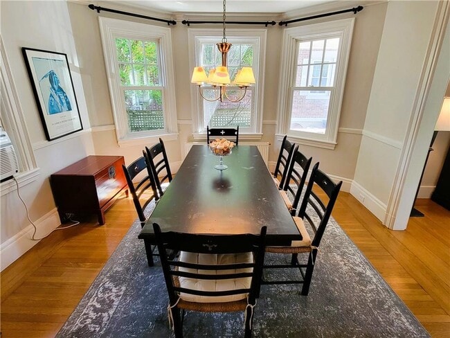 Building Photo - 60 Prairie Ave