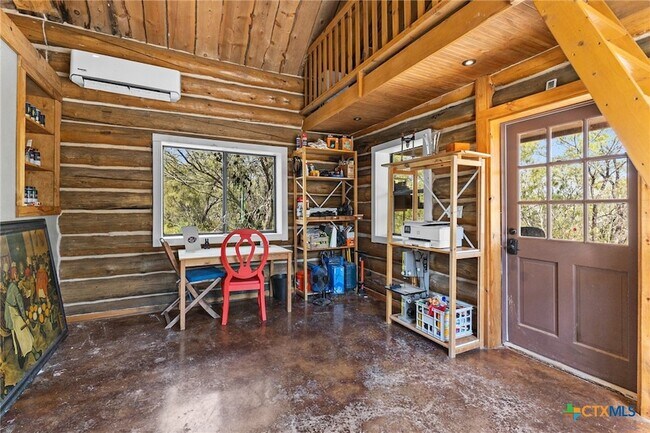 Building Photo - 218 Alexandra Ln