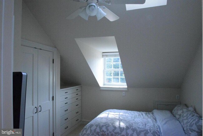 Building Photo - 2706 N St NW