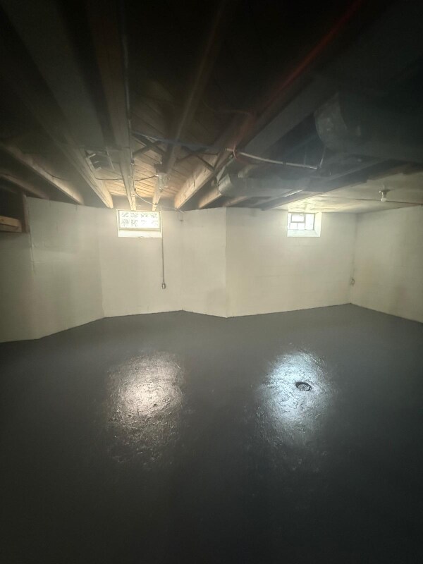 Building Photo - 11350 Stockwell St