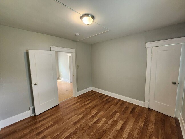 Building Photo - 13302 Ferris Ave