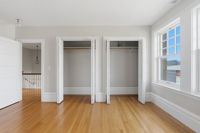 Building Photo - San Francisco Charm with Modern Upgrades