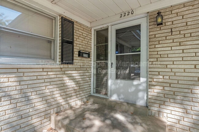 Building Photo - 2220 Argo Dr