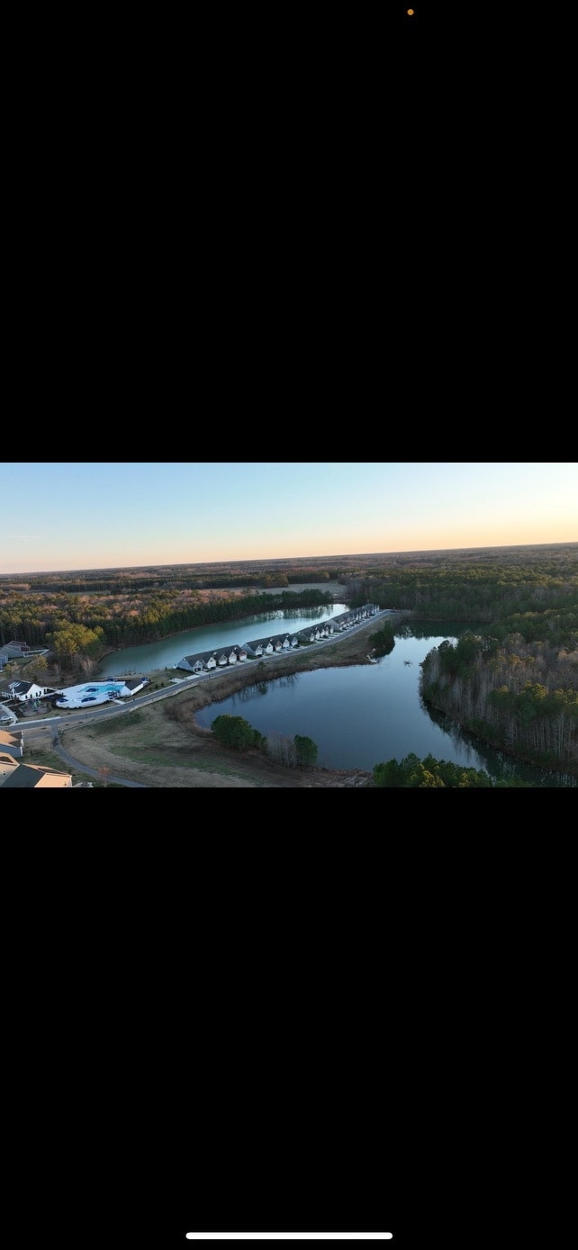 Building Photo - 140 Spring Grove Way