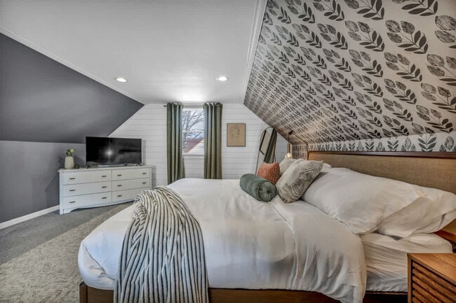 Building Photo - 1036 Union Ave