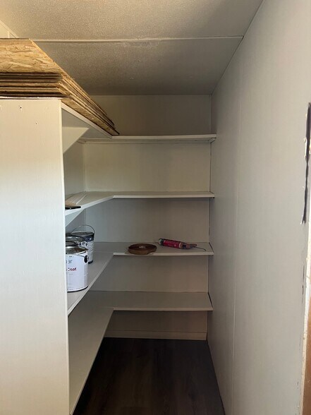 Building Photo - 4902 Ranchero Ln