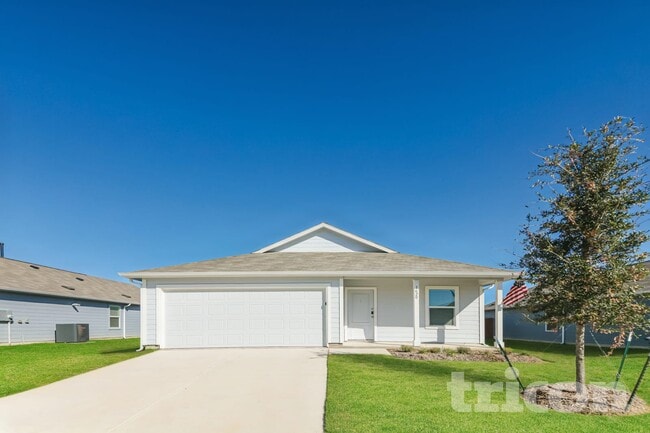 Primary Photo - 1620 Parlier St