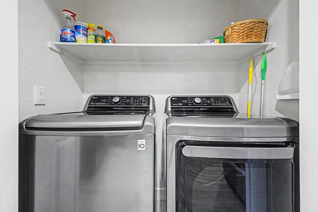 Building Photo - 16800 E El Lago Blvd