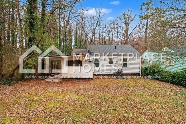 Building Photo - 2996 Palm Dr